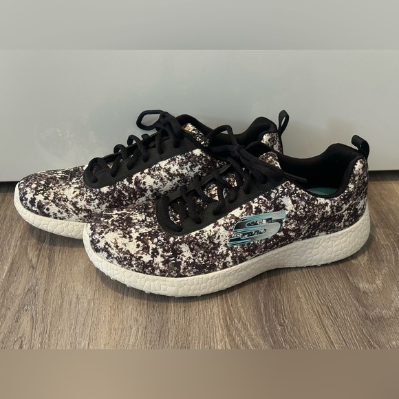 Skechers Air Cooled Memory Foam Sneakers - Picture 7 of 9